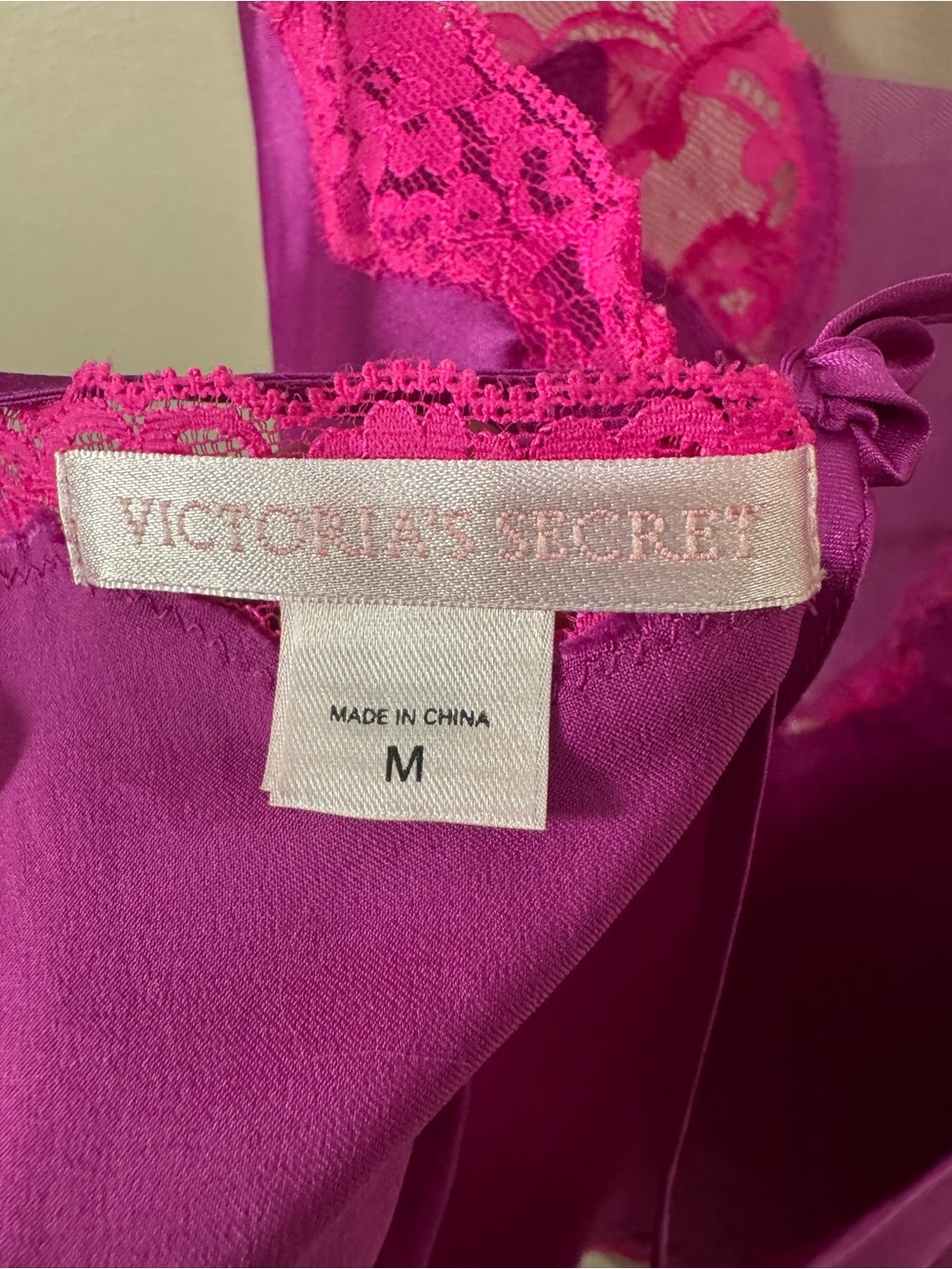 Victoriaâs Secret Pink Satin Lace Cami Lingerie Top Size M - Picture 4 of 6